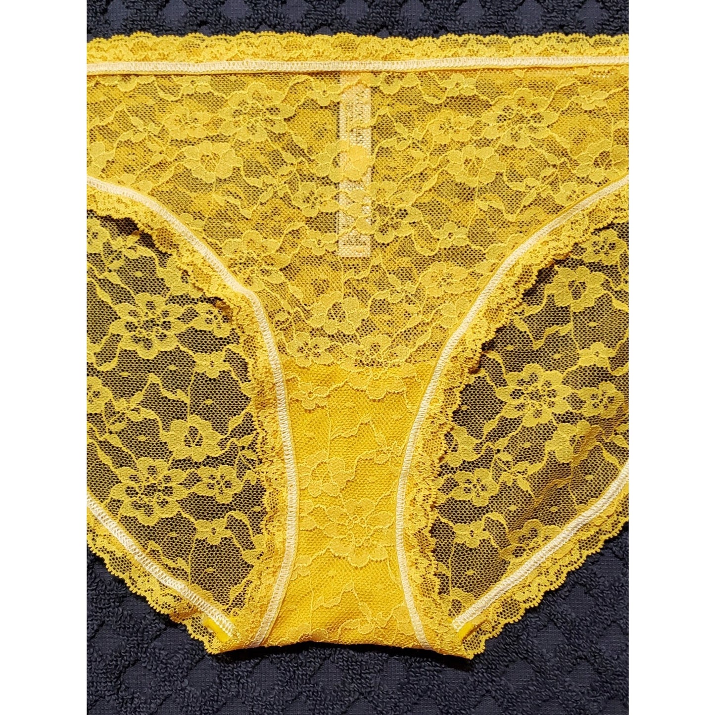 Victoria's Secret Floral Lace Sheer Bikini Panty Tulip Yellow 7/L