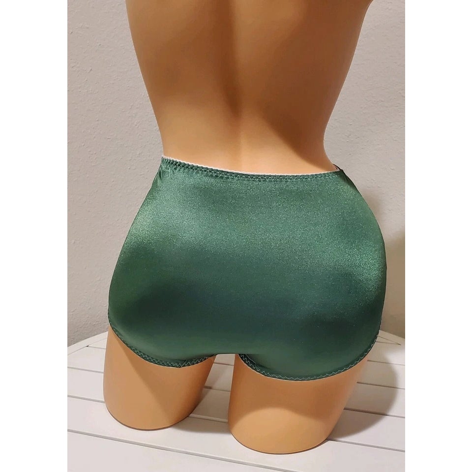 Vanity Fair 40301 Full Coverage Brief Panty Shiny Nylon Forest Green
