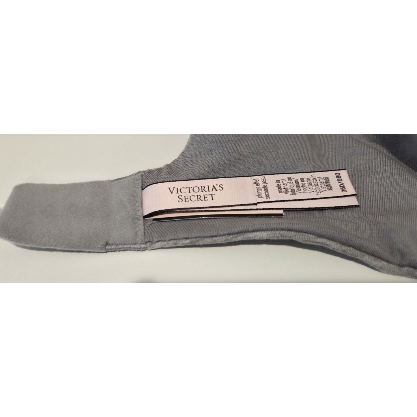 Victoria's Secret Bombshell T-Shirt Plunge Push-Up Bra Add 2 Cups Gray 36D