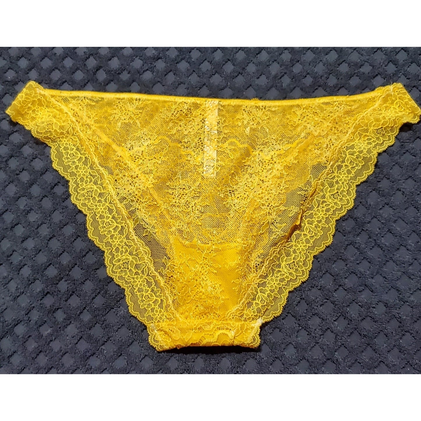 Victoria's Secret Dream Angels Semi Sheer Cheekini Panty Tulip Yellow 9/2XL