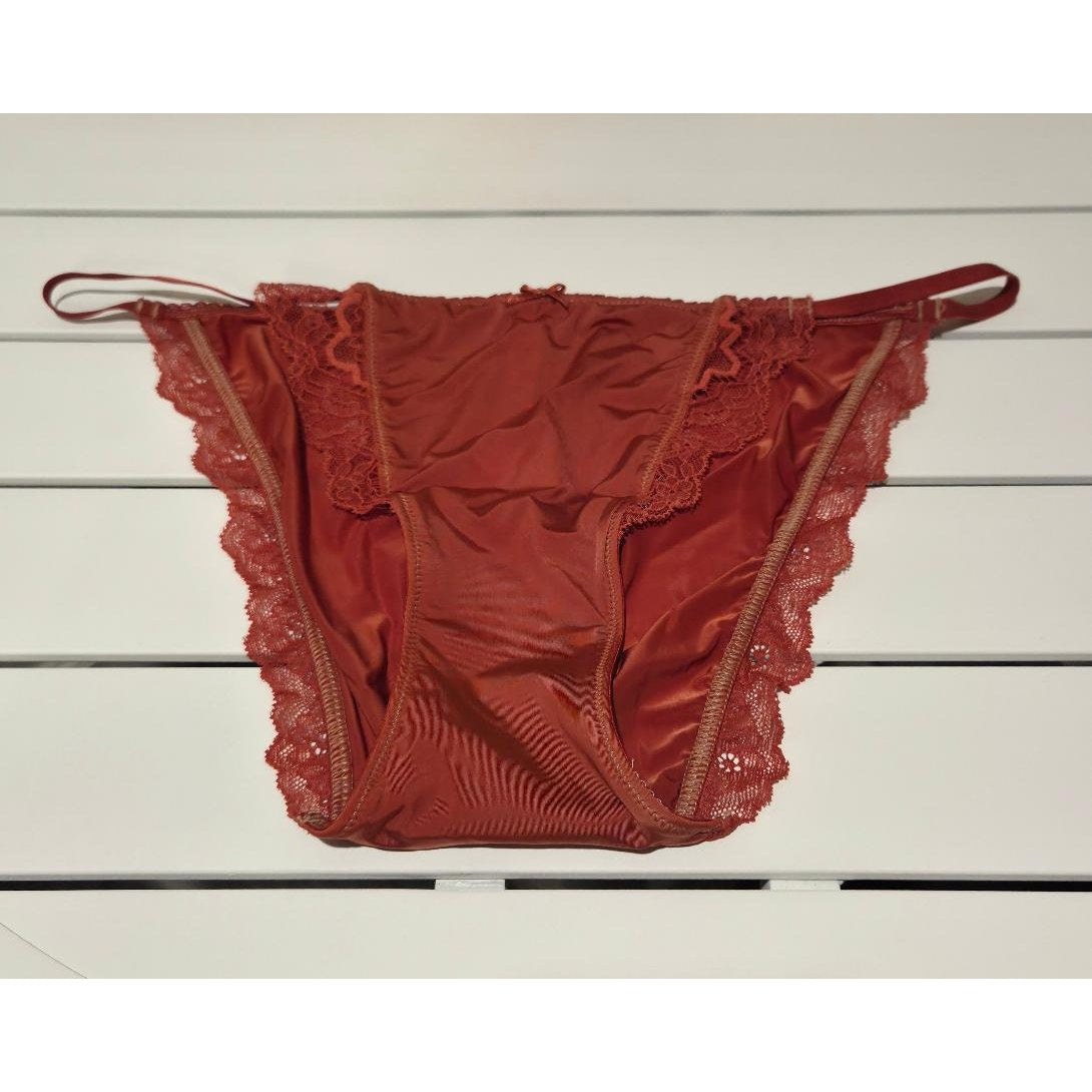 Victoria's Secret Dream Angels Smooth String Bikini Panty Red Candy Apple 8/XL