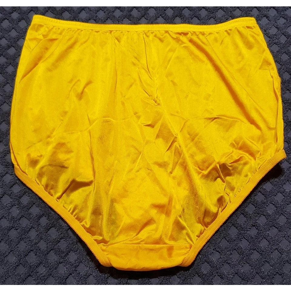 Vanity Fair Lace Nouveau Nylon Full Cut Panty Lace Shiny Sun Goddess Yellow