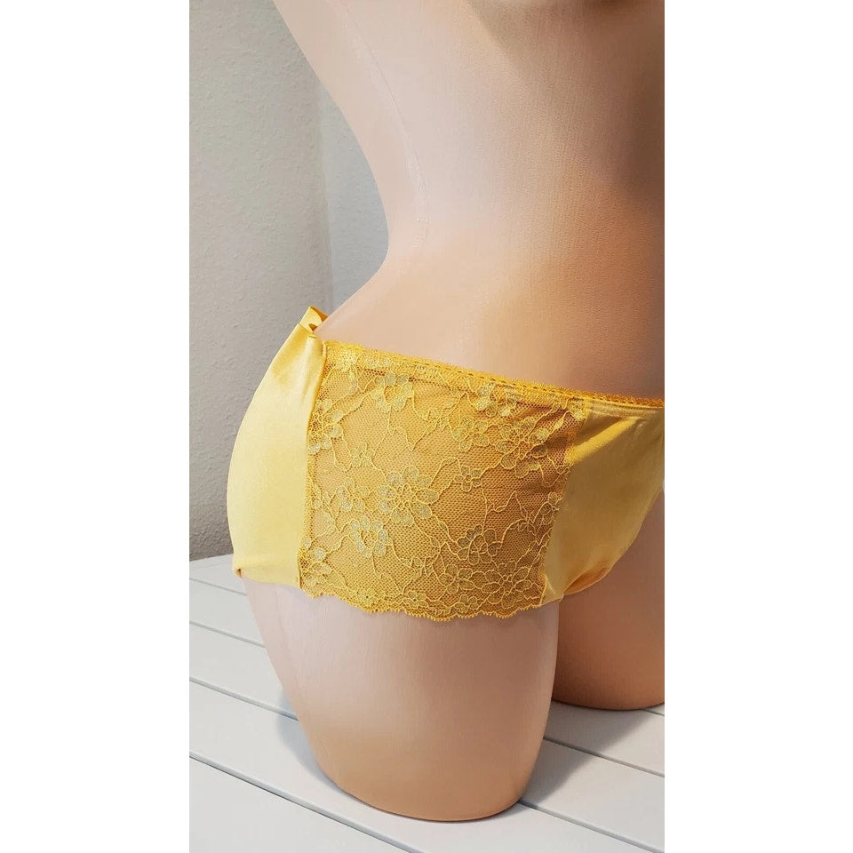 Victoria's Secret Stretch Satin Hiphugger Hipster Panty Lace Inset Naples Yellow