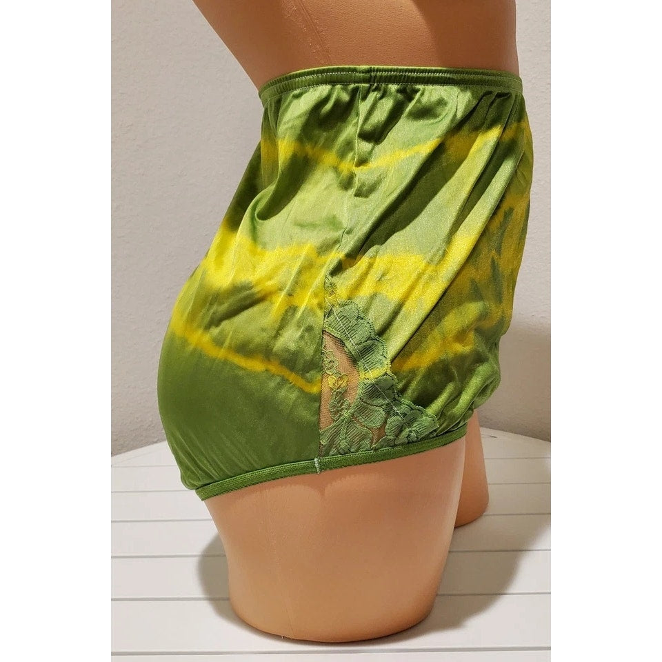 Vanity Fair Lace Nouveau Nylon Full Cut Panty Yellow Pine Green Rainbow Shift 9