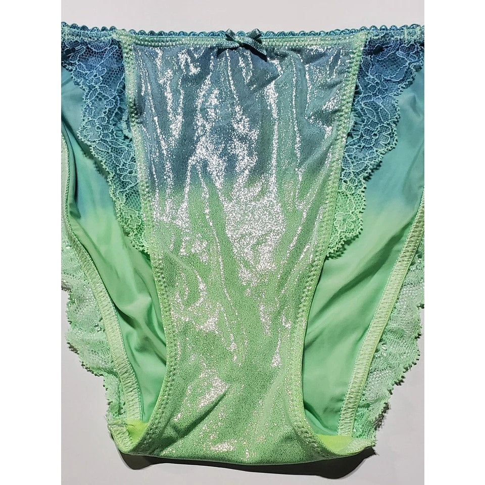 Victoria's Secret Dream Angels String Bikini Panty Ombre Caribbean Upside Down