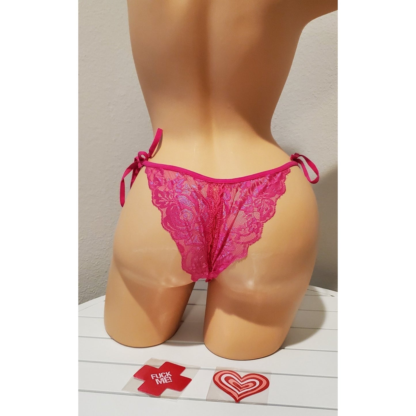 Celamirio Semi Sheer All Lace Crotchless String Panty Pink 8/XL