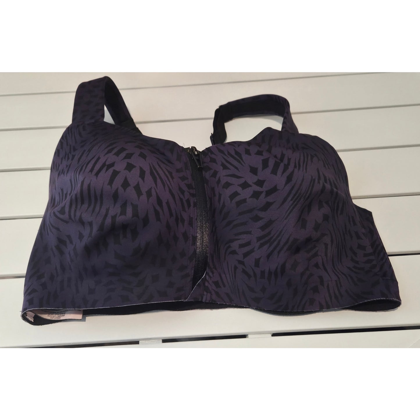 Victoria's Secret Sport Knockout Sports Bra High Impact Purple Black Print 34DD