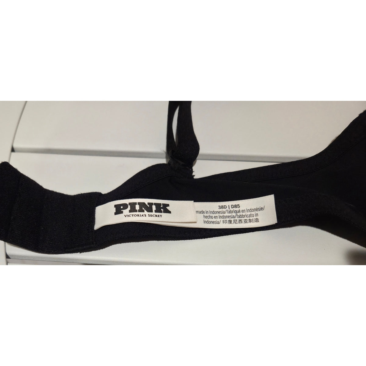 Victoria's Secret PINK Wear Everywhere Wireless Bra Convertible Straps Black 38D