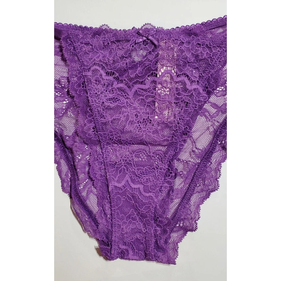 Victoria's Secret Dream Angels String Bikini Panty All Lace Shiny Purple 6/M