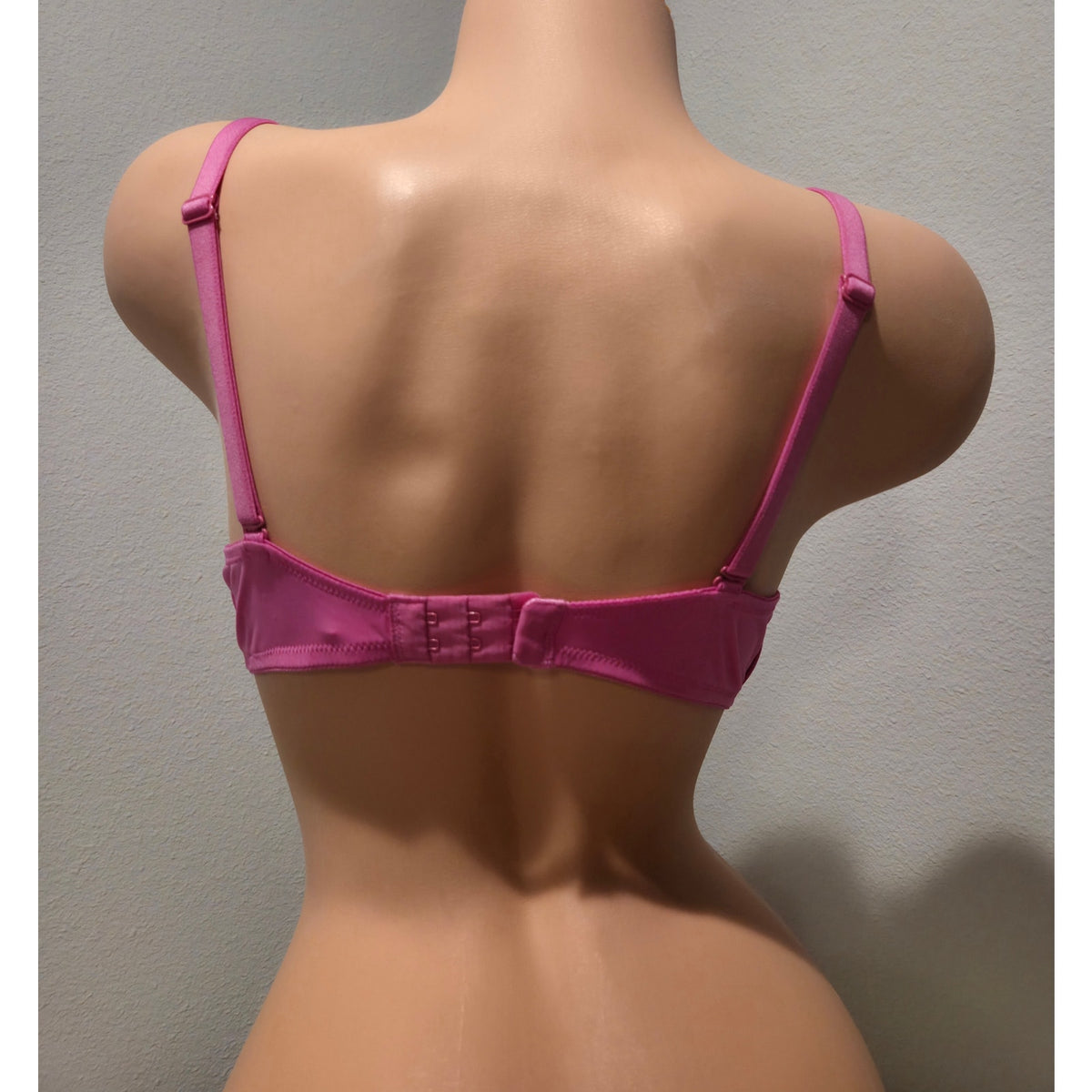 Victoria's Secret PINK Wear Everywhere Push Up Wireless Bra Convertible Pink 38C