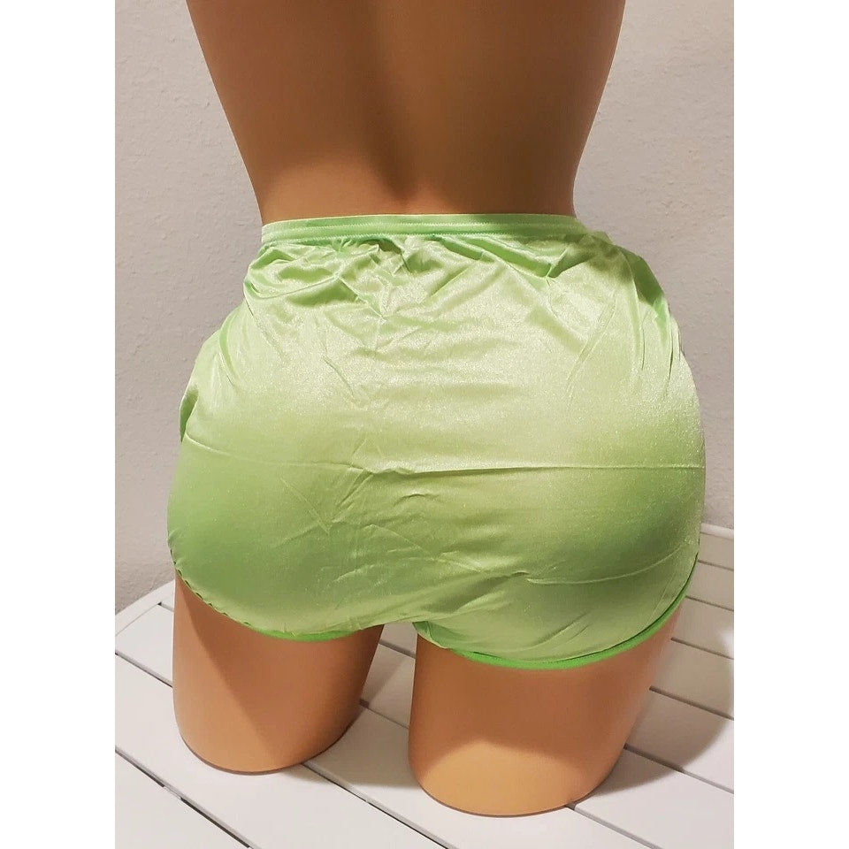 Vanity Fair Lace Nouveau Nylon Full Cut Panty Lace Shiny Lime Green 6/M