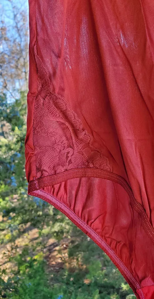 Vanity Fair Granny Panty LACE Nouveau Silky Nylon Heartbreaker RED - Star Vintage & More